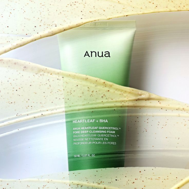 ANUA Heartleaf Quercetinol Pore Deep Cleansing Foam