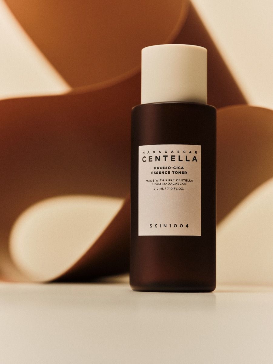 SKIN 1004 Probio-Cica Essence Toner